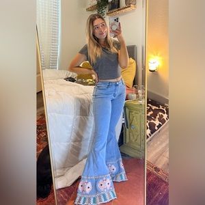 🌼DECORATED FLARES🌼
         WORN ONCE